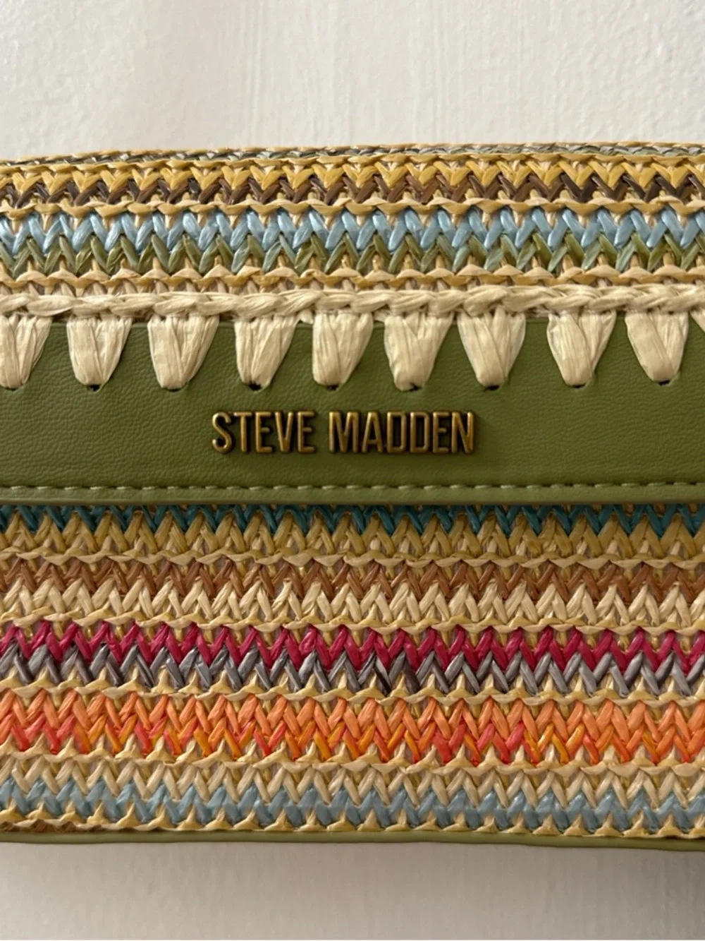 Steve Madden Olive Multicolor Woven Shoulder Bag - Picture 2 of 4